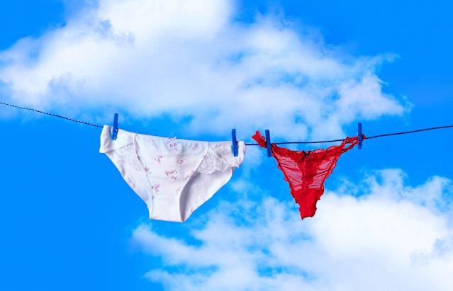 Why do knickers have a bow on the front?