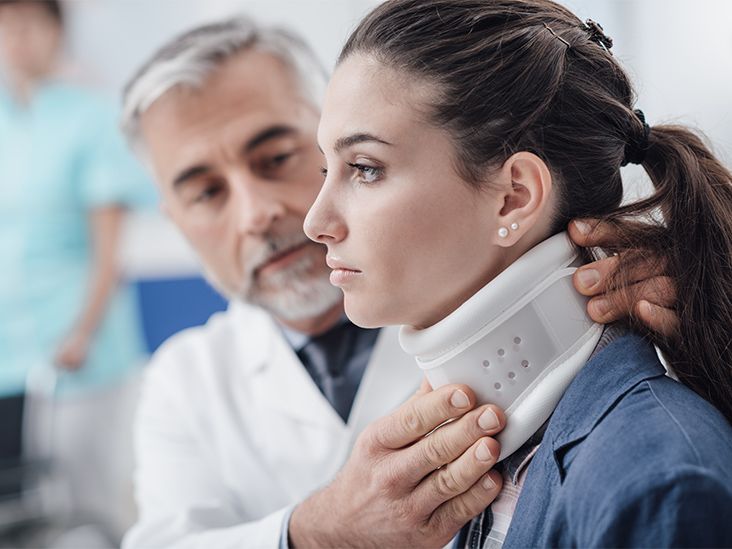 Cervical Collar for Neck Support: Uses, Tips, Side Effects