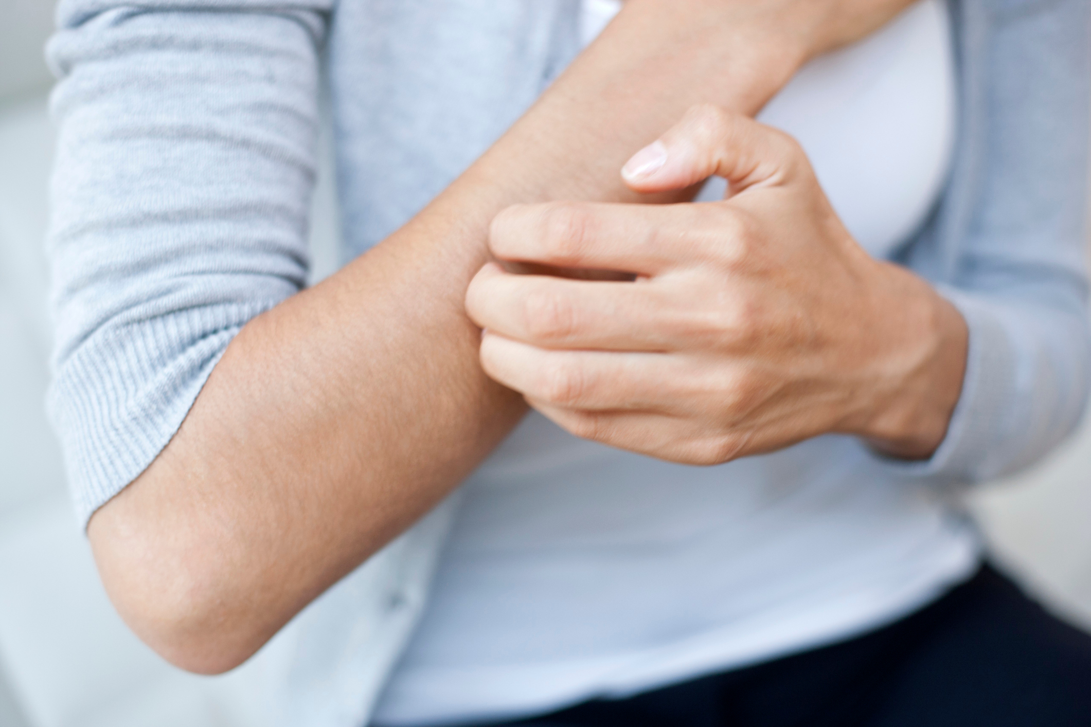 What Causes Itching? - Scientific Reasons Behind Why We Itch